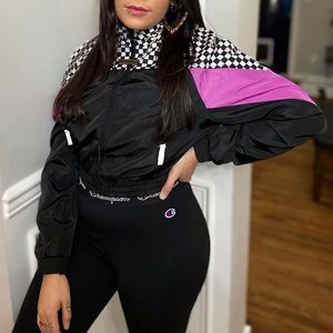 Cropped Checkered Windbreaker size MEDIUM in women’s.